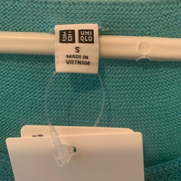 Brand new Uniqlo knit sweater - Picture 2 of 7
